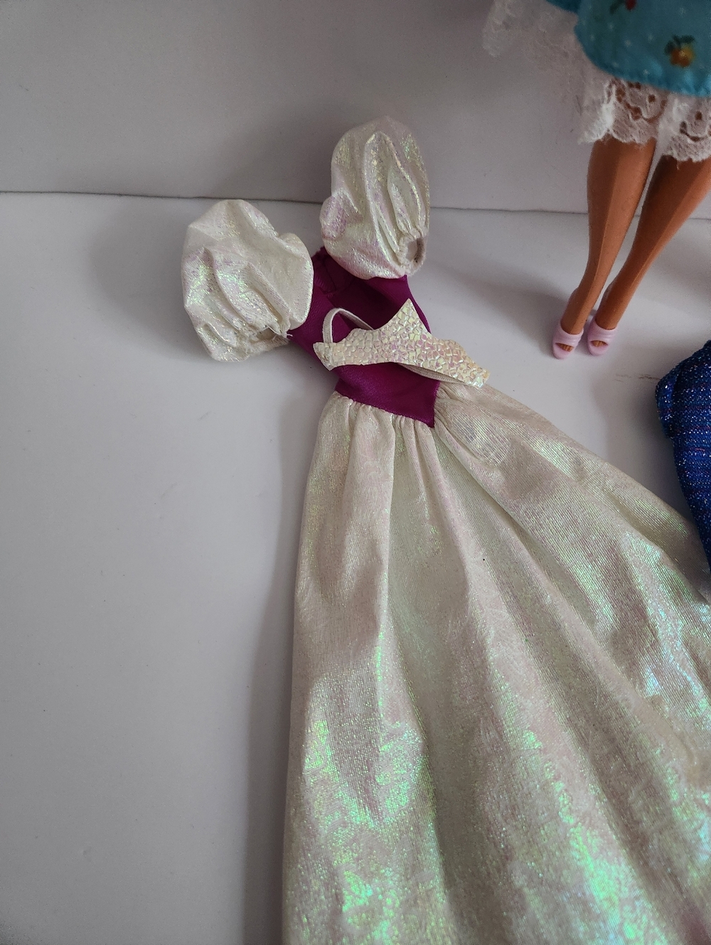 Vintage My First Barbies - Picture 4 of 6